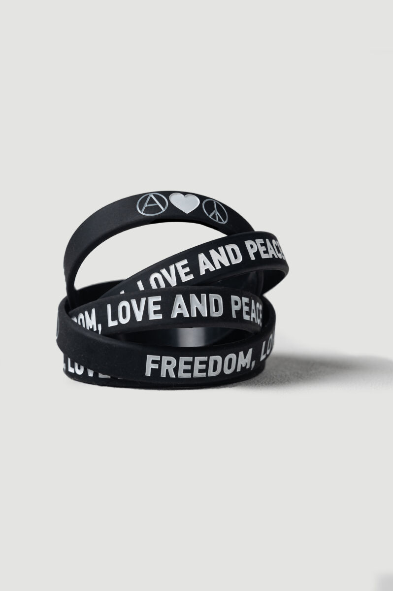 Браслет «Freedom, love and peace»